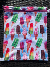 Charger l&#39;image dans la galerie, Plage
Wetbag
Sac de plage
Piscine 
Sac de piscine
Imperméable 
Réutilisable 
Camp de jour
Sac enfant
Écologique
Pique-nique
