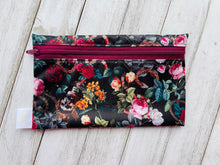 Charger l&#39;image dans la galerie, Crânes en fleur
