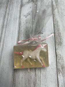 Savon surprise Licorne