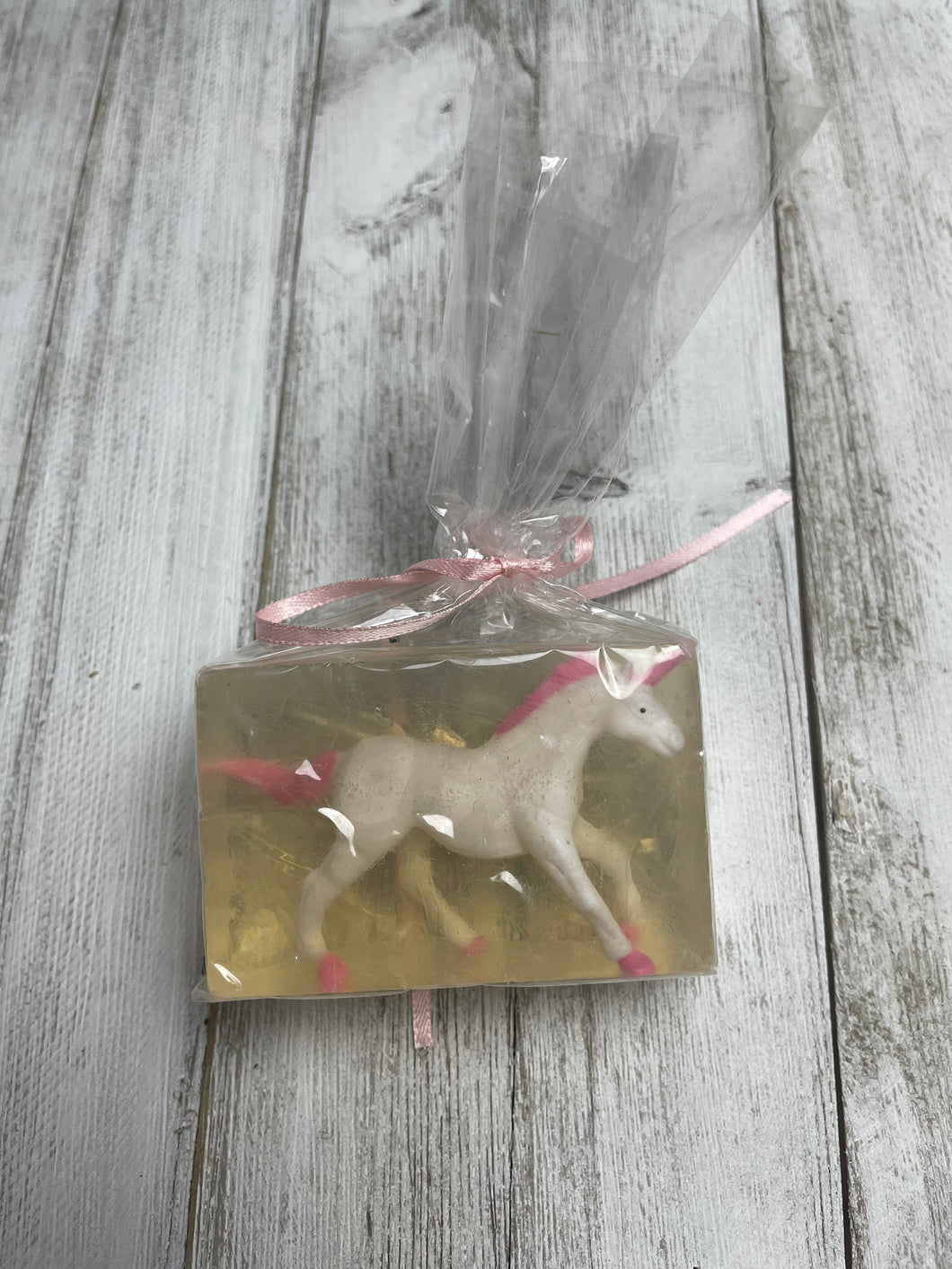 Savon surprise Licorne